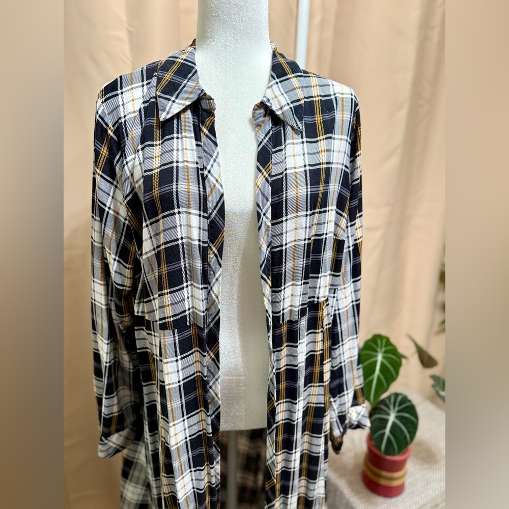 Torrid Plaid Maxi Shirt Dress Duster Long Sleeve Yellow Black White - Sz 2 - Picture 4 of 16